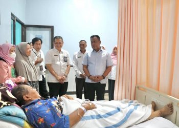 Pjs Bupati Sidoarjo Pastikan Kualitas Pelayanan dan Fasilitas di RSUD RT Notopuro Optimal