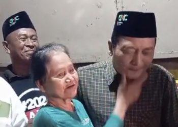 Wajah Gus Makki Diusap Wong Osing, Pertanda Doa Restu Kemenangan