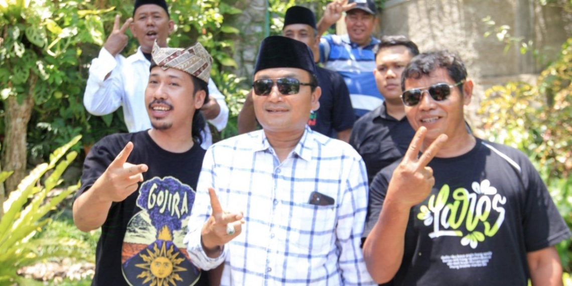 Jelang Debat Perdana, Persiapan Gus Makki Cuma Butuh Madu Saja