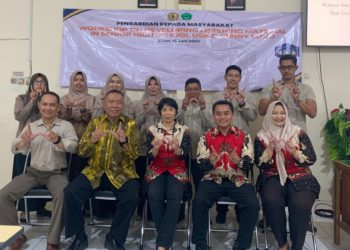 Pelatihan Artificial Intelligence Tingkatkan Keterampilan Listening Guru SMA Islam Krian Sidoarjo