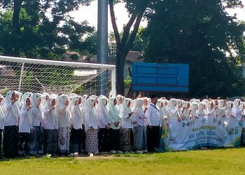 Ribuan Santri Berbagai wilayah di Kabupaten Kediri Upacara Peringatan HSN 2024