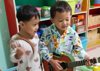 KB Al Falah Darusalam Sidoarjo Menerapkan ‘Sekolahku Menyenangkan’