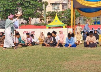 Ribuan Santri YPM Peringati HPN 2024, SMP YPM 1 Taman Gelar Drama Kolosal
