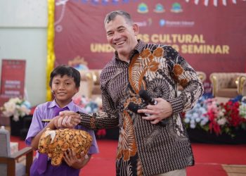 Kuatkan Public Speaking, IIS SMP Progressive Bermitra dengan Mercy College Australia