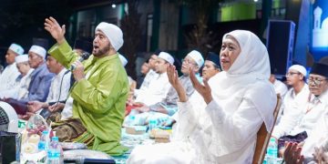 Puji Kepemimpinan Khofifah, Habib Syech: Berjiwa Pendidik Mengayomi Rakyat