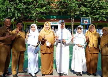 SMA Negeri 1 Tarik Raih Penghargaan Sekolah Aktif Literasi Nasional 2024