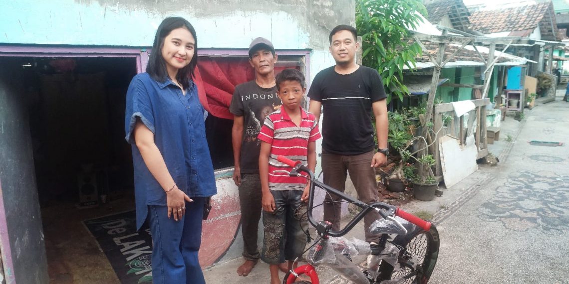 Sepeda Gayuh untuk Aldo, Wujud Empati Komunitas Pendukung Ipuk