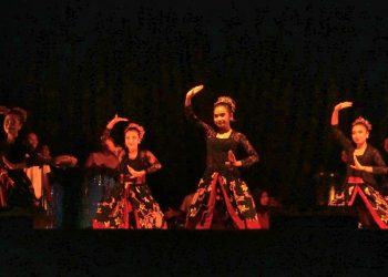 Mahasiswa Ilmu Komunikasi UTM  Hidupkan Nilai Perjuangan Melalui Festifal Seni