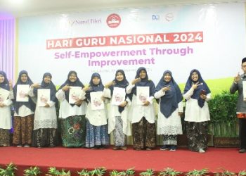 Ponpes Ath Thoyyibah Beri Apresiasi Guru Yang Telah Berjuang Tulus Bersama Nufi