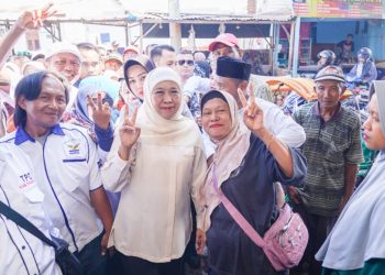Pedagang Pasar Kejayan Pasuruan Tegaskan Pilihan untuk Khofifah-Emil