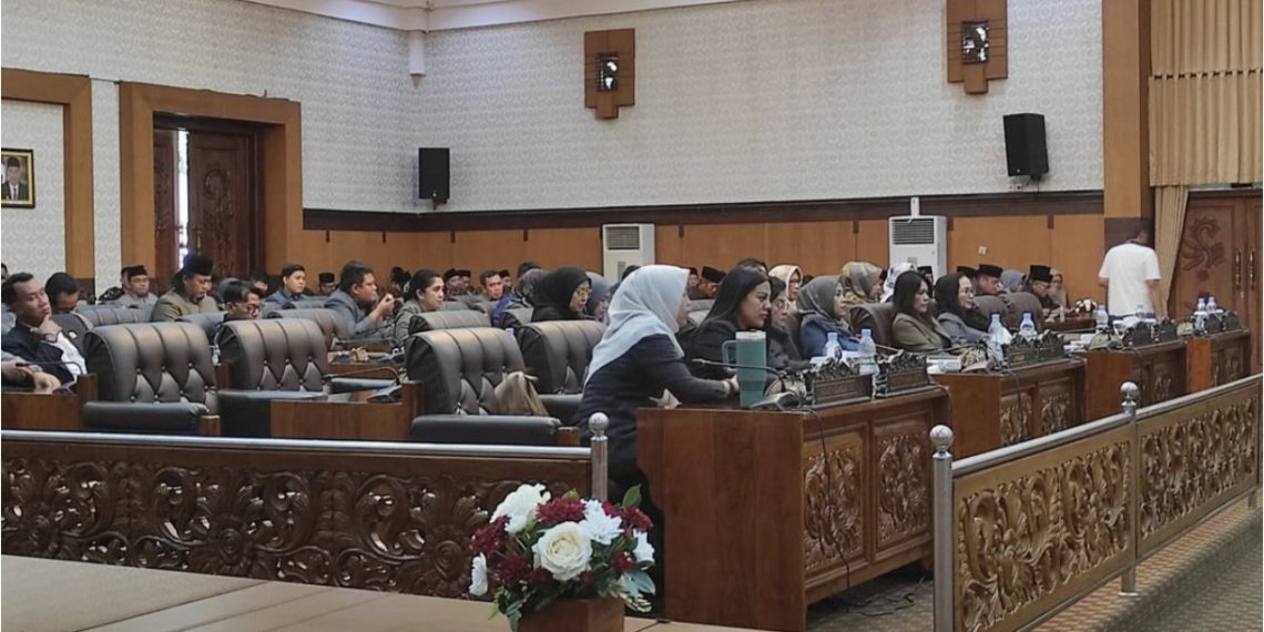 Di Tahun 2025, 11 Raperda Masuk Propemperda DPRD Banyuwangi