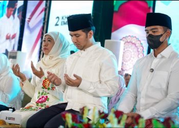 Kompak, Kaesang Bersama Kiai NU Doakan Kemenangan Total Khofifah-Emil