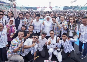 Kinerja Memuaskan, Elektabilitas Khofifah-Emil Naik Pesat Tak Bisa Ditandingi Risma-Gus Hans