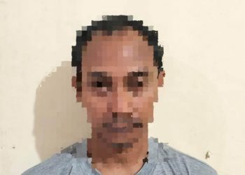 Pria Asal Krian Sidoarjo Ditangkap Polisi saat Main Judi Online di Warkop