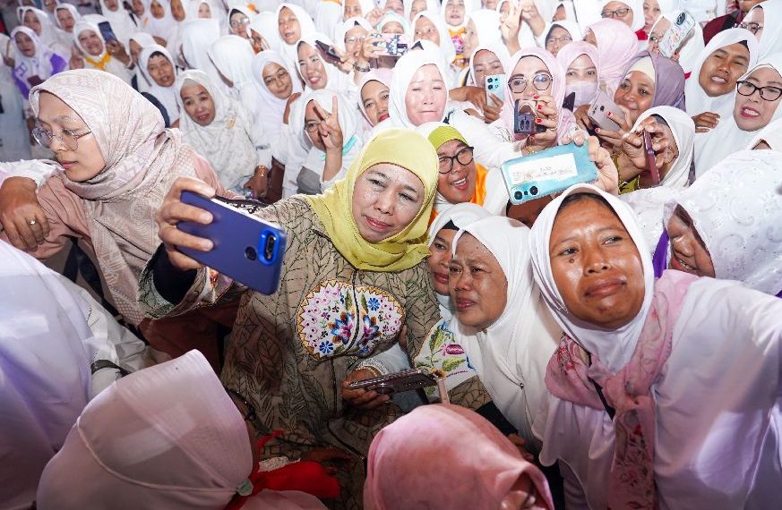 Muslimat NU Solid Bergerak Menangkan Khofifah-Emil Secara Mutlak