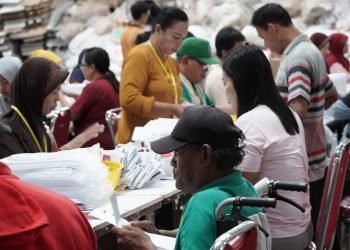 KPU Kota Kediri Tuntaskan Sortir Lipat Surat  Suara Pilgub Jatim