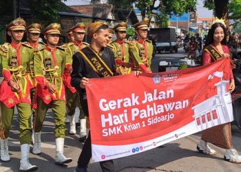 SMK Krian 1 Sidoarjo Peringati Hari Pahlawan Nasional Dengan Gerak Jalan Nusantara