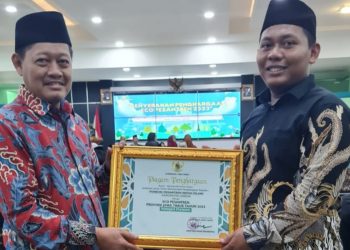 Ponpes Refah Islami Terima Penghargaan Eco Pesantren Tingkat Pratama dari Dinas Lingkungan Hidup Jatim