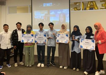 SMA SAIM Borong Juara E-Announcer Competition Unair Tingkat Nasional