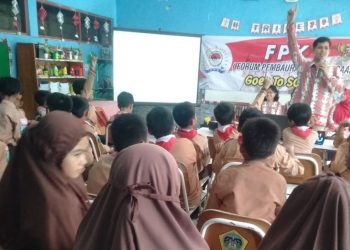 Di SDN 25 Gresik, FPK Kebomas Lakukan Sosialisasi Kebangsaan
