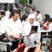 Unggul Hasil Quick Count, Jokowi Beri Ucapan Selamat ke Khofifah-Emil Lewat Video Call