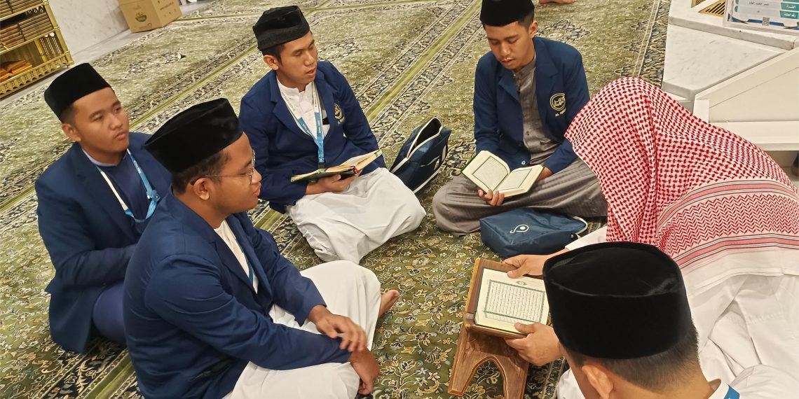 Al Hikmah Spiritual Journey of Leader: Menyemai Pemimpin Berjiwa Qurani
