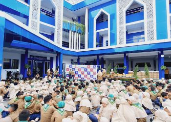 SDMM Gresik Raih Penghargaan Sekolah Unggul Utama