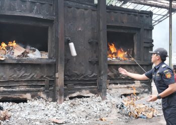Bea Cukai Sidoarjo Musnahkan 670.700 Barang Rokok Ilegal