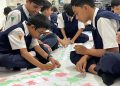 Siswa SMPIT Insan Kamil Sidoarjo Diasah Lifeskill nya Membuat Batik Jumputan