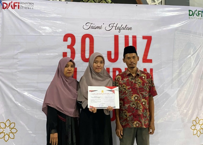 Shafanisa’ Santri MA Dafi: Menghafal Al Qur’an Proyek Tidak Mengenal Kegagalan