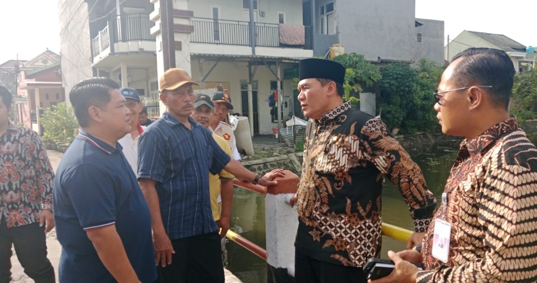 Bambang Haryo Tinjau Permukiman Terdampak Banjir di Desa Pepelegi