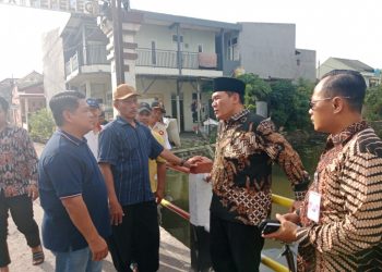 Bambang Haryo Tinjau Permukiman Terdampak Banjir di Desa Pepelegi