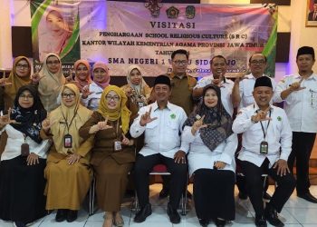 Kanwil Kemenag Jatim Lakukan Visitasi di SMA Negeri 1 Waru Nominator SRC Jatim