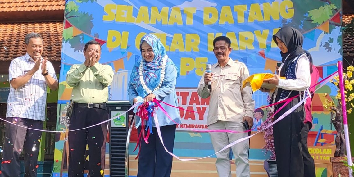 ‘Star Day Project’ P5 SMA Negeri 1 Tarik Bangun Generasi Siap Berwirausaha Era Digital  