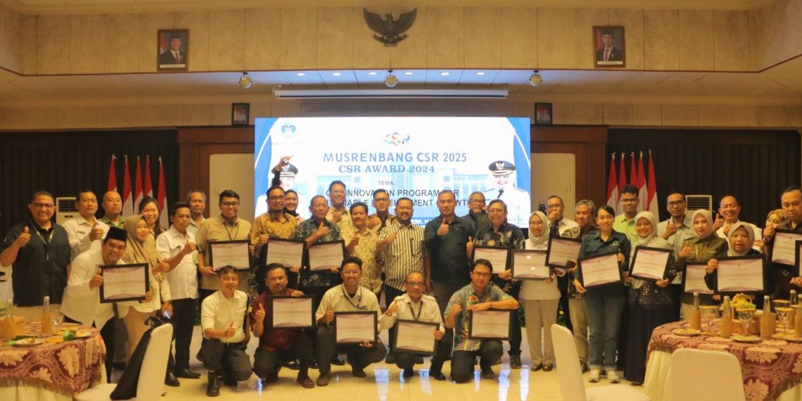 Apresiasi Peran Serta Pembangunan, Pemkab Gresik Beri 55 Perusahaan CSR Award 2024