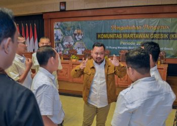 Kukuhkan Pengurus KWG, Bupati Gresik Ajak Perkuat Sinergi untuk Sukseskan Program Pemerintah