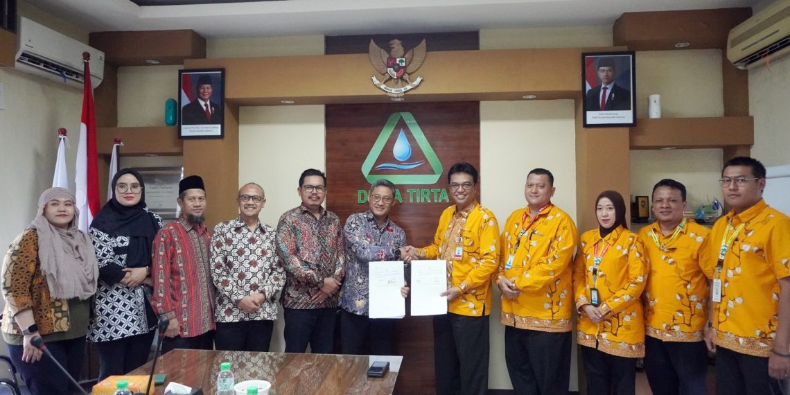 Sinergi Perumda Delta Tirta Sidoarjo dan Universitas Narotama untuk Masyarakat Sidoarjo