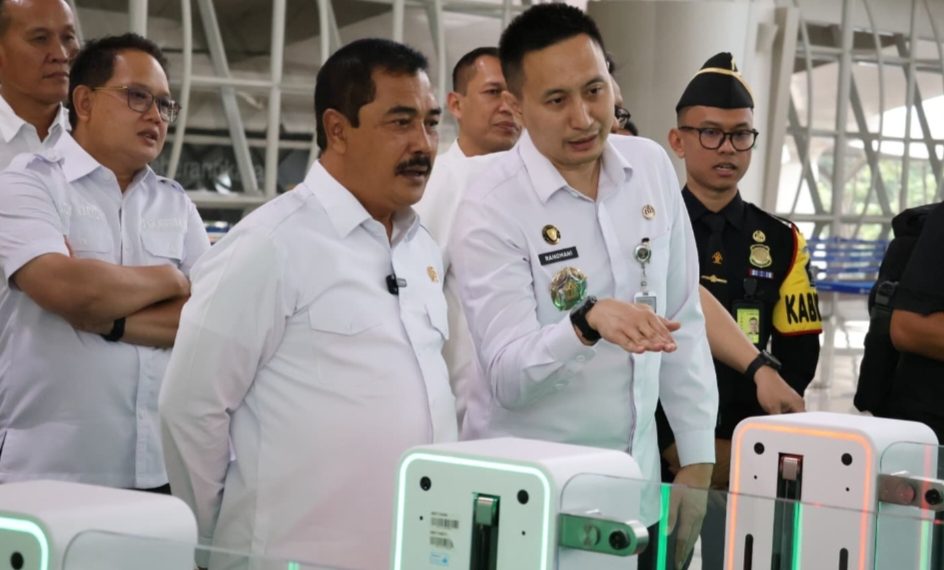 Autogate Imigrasi Bandara Juanda Mulai Diujicoba