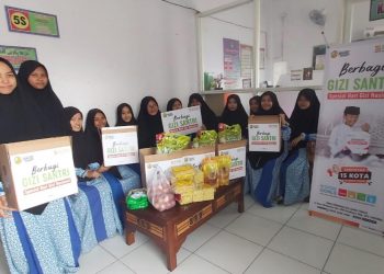 Moment Hari Gizi Nasional 2025, BMH Sidoarjo Salurkan Paket Gizi Dan Sembako Untuk Santri Dan Lansia Dhuafa