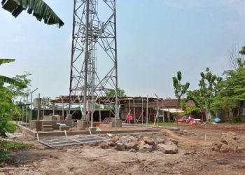 Tanpa Sosialisasi, Pendirian Tower di Atas TKD Simpang Diprotes Warga