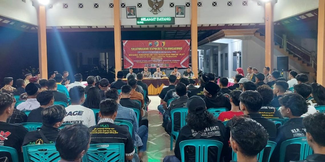Ciptakan Kamtibmas Kondusif, Ratusan Anggota Perguruan Silat Silaturahmi dengan Kapolres