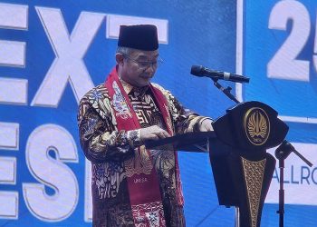 Bangkitkan Spirit Perjuangan IKA UNESA, Mendikdasmen Prof Mu’ti: Manuk Gelathik Cucuke Biru, Bar Dilantik Ojo Podo Turu