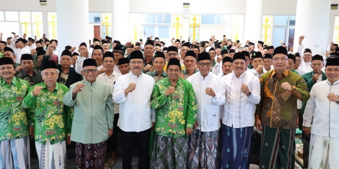 Di Puncak Harlah ke-102 NU, Wabup Gresik Serukan Kolaborasi