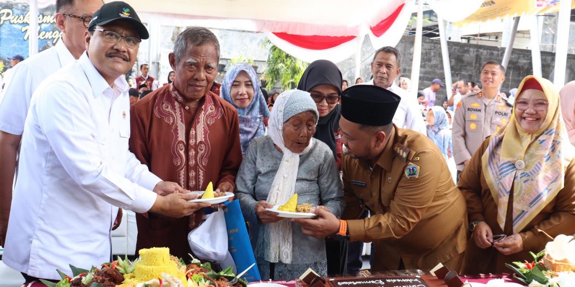 Pemkab Gresik Sambut Program Cek Kesehatan Gratis, Kado Spesial Presiden Prabowo untuk Lansia