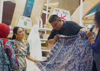 SIG dan Rumah BUMN Dorong UMKM Berkembang, Ajak Masyarakat Dukung Produk Lokal di Pameran INACRAFT 2025