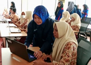 SMA Negeri 1 Gedangan Gelar Pelatihan Digital Talent Scholarship