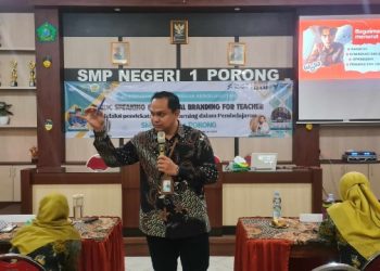 Guru SMP Negeri 1 Porong Tingkatkan Kompetensinya Melalui Workshop PKB