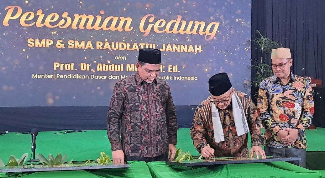Mendikdasmen Resmikan Gedung SMP dan SMA Raudlatul Jannah Sidoarjo
