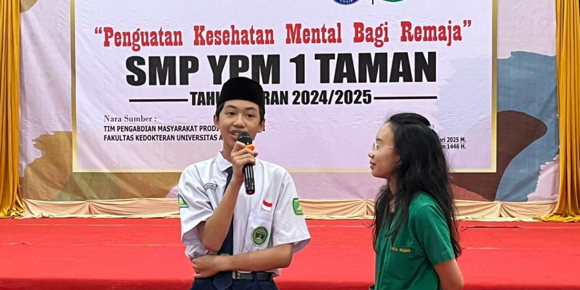 SMP YPM 1 Taman Gandeng TPM FK Unair Bekali Penguatan Kesehatan Mental Siswa
