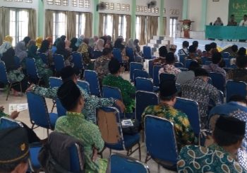 Bersama LP Ma’arif Bawean, YDSF Gresik Gelar Workshop Penguatan Branding Lembaga Pendidikan